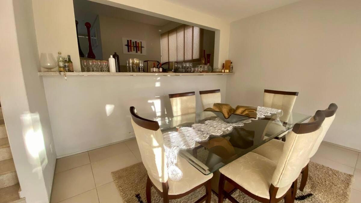 Casa Charmosa Com Piscina - Quartos Privativos Homestay *